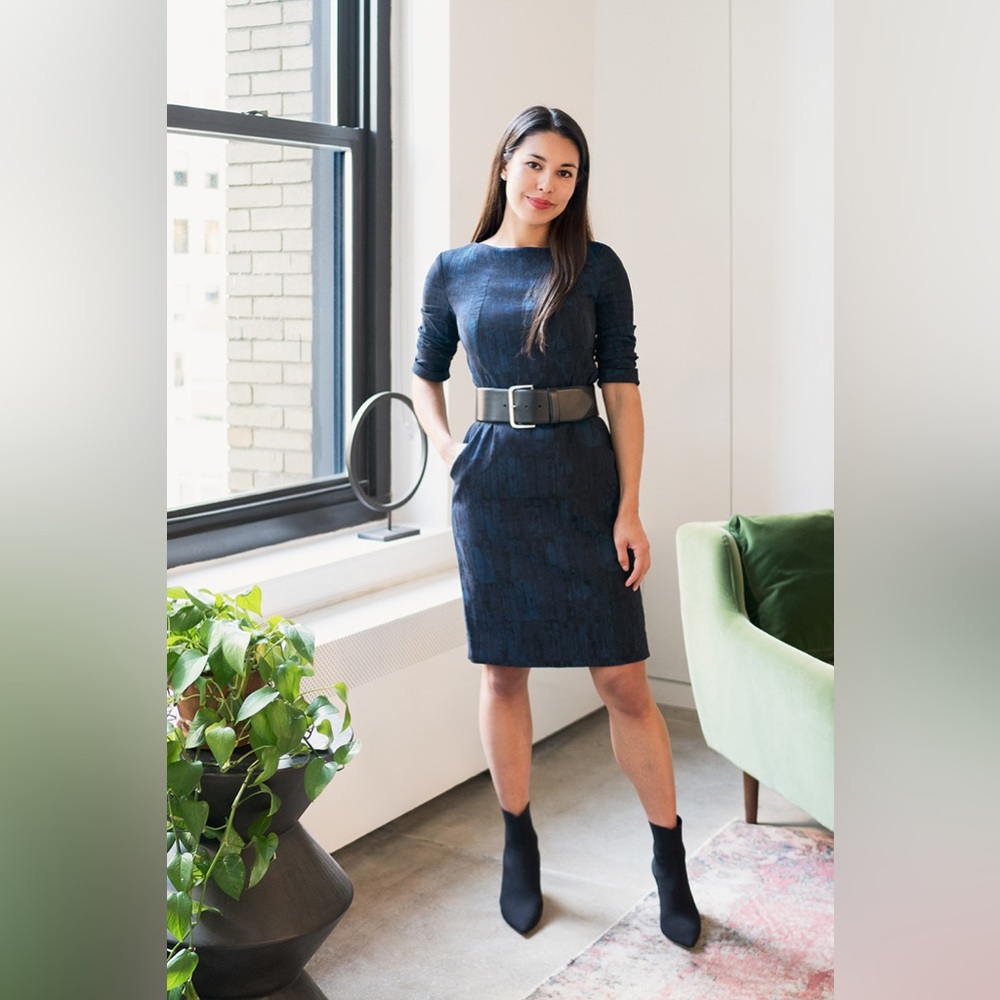 MM Lafleur Etsuko Dress Brush Jacquard Blue
Black Stretch Sheath Pockets